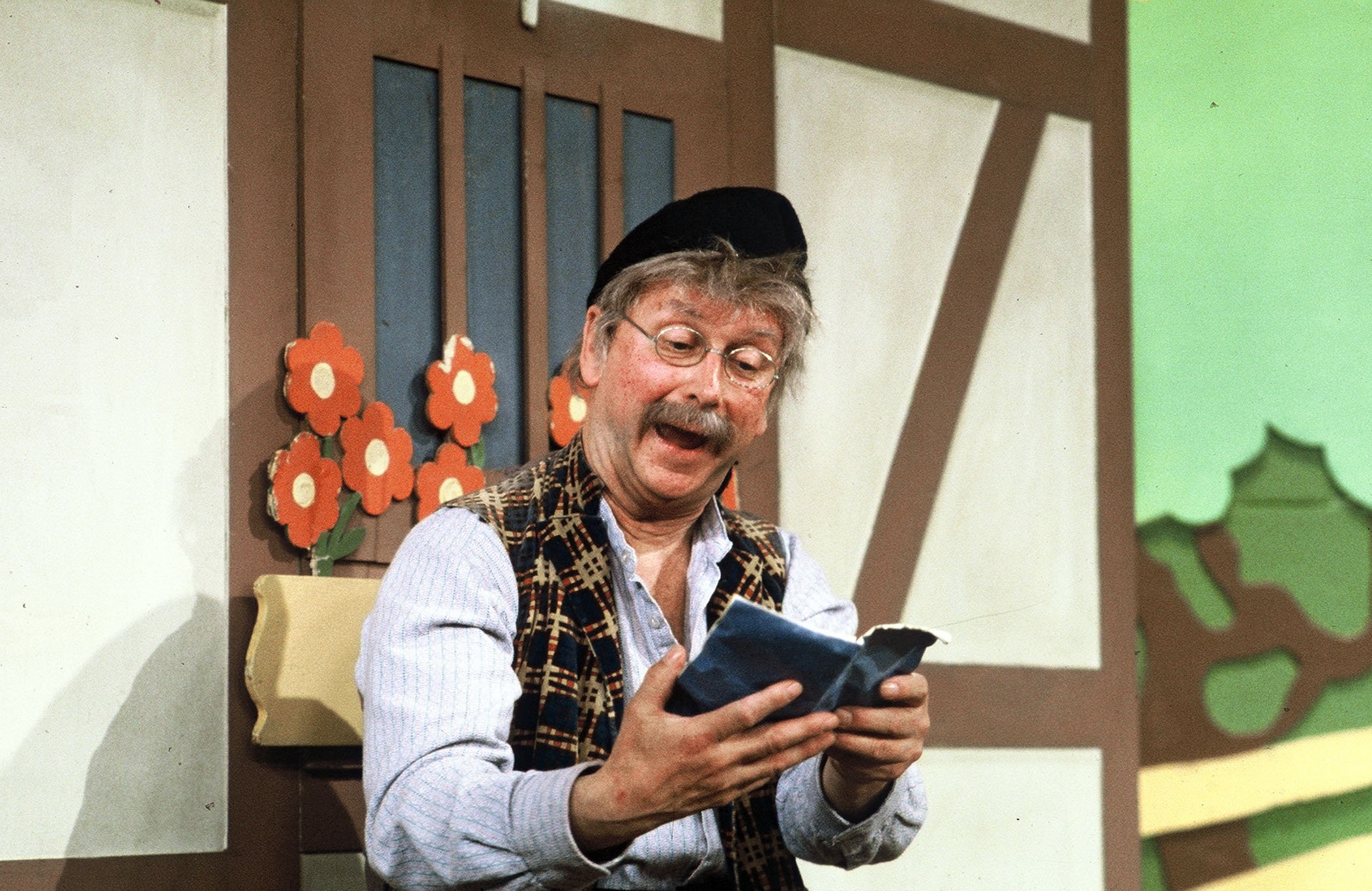 der-verkaufte-grossvater-komodie-von-anton-hamik-dialektfassung-walter-roderer.jpg